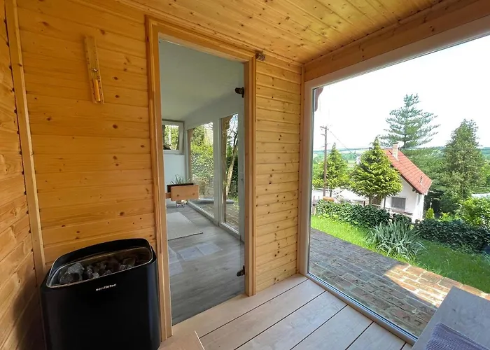 Heart-a-land Vendeghaz Case de vacanță *